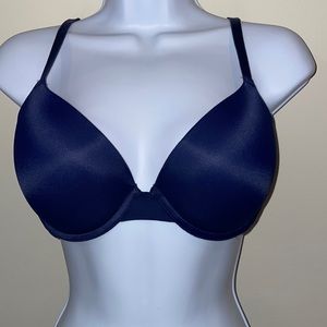 Victoria secret bra 36C